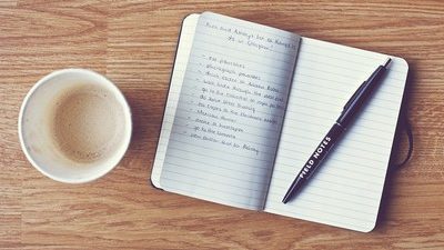 Como a escrita pode ajudar para que sua lista de resoluções de ano novo funcione!